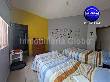 Casa en ventaFracc. Nuevo Campestre, una sola planta, alberca