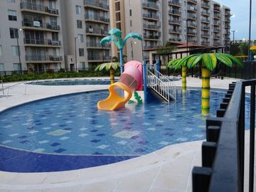 Apartamento en venta en Ricaurte – Conjunto Manaca Las Palmas con piscina y parqueadero