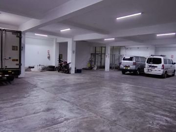 ALQUILER DE LOCAL ALMACEN