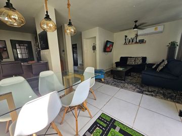 Se vende casa en  Fraccionamiento de Cabo San Lucas BCS.
