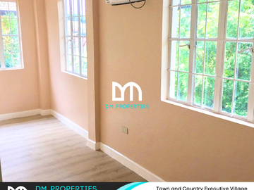 For Sale: House and Lot in Town and Country Executive Village, Antipolo, Rizal