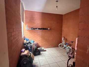 VENTA DE CASA EN JARDINES DEL RIO DE 3 RECAMARAS