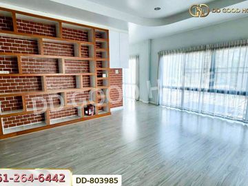 DD-803985 Land with buildings, Pa Mat 1 rai 345.5 sq w., Phrae, near Pa Mat Municipality Kindergarten