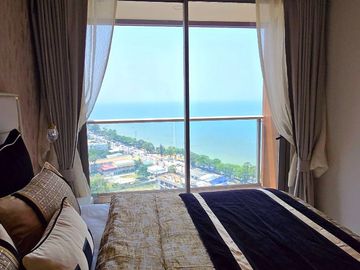 Luxury Style Condo 1 Bed, 1 Bath 34.6  SQM. @ Copacabana
