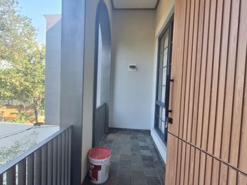 Rumah siap huni  minimalis di cempaka putih jakarta pusat