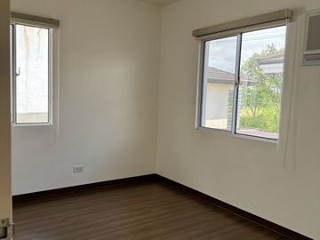 Ridgeview Estates Nuvali Daphne Model, LA 175 sqm, TFA 117 sqm, 2 bedroom 2 parking for sale