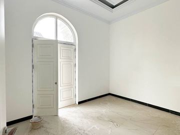 Rumah Kelapa Dua Wetan, Ciracas, Baru 2 LANTAI, Murah di Jaktim Kota Jakarta Timur (APS) Jual Dijual