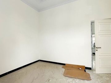 Rumah Kelapa Dua Wetan, Ciracas, Baru 2 LANTAI, Murah di Jaktim Kota Jakarta Timur (APS) Jual Dijual