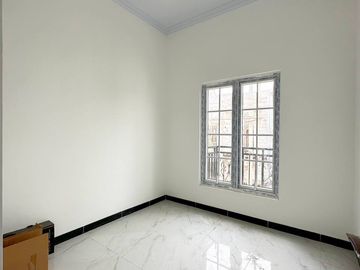 Rumah Kelapa Dua Wetan, Ciracas, Baru 2 LANTAI, Murah di Jaktim Kota Jakarta Timur (APS) Jual Dijual