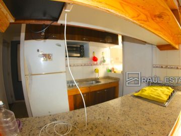VENDEMOS Casa en Calle principal en excelente Villa