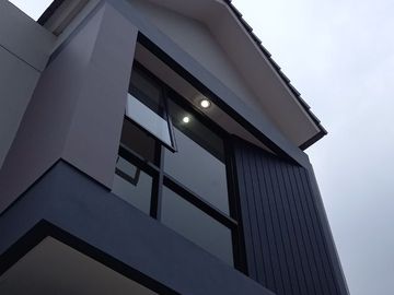 Rumah Deli Meruyung Limo Dekat Tol Sawangan Brigif Limo, Baru, Mewah Murah di Kota Depok Jual Dijual