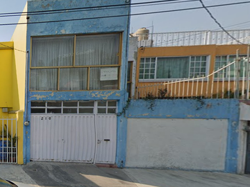 Casa En Venta Col. Nueva Santa Maria Remate Bancario