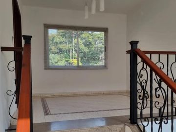 VENTA ACOGEDORA CASA CAMPESTRE EN CHORRO DE PLATA - PANCE CALI