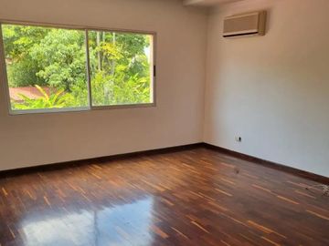 VENTA ACOGEDORA CASA CAMPESTRE EN CHORRO DE PLATA - PANCE CALI