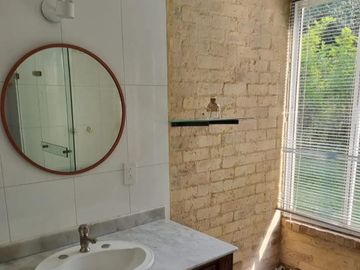 VENTA ACOGEDORA CASA CAMPESTRE EN CHORRO DE PLATA - PANCE CALI