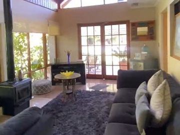 Fabulosa Propiedad En Venta Casa 600 Mts2 + 400Mts2 Galpones y Oficinas