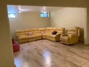 Fabulosa Propiedad En Venta Casa 600 Mts2 + 400Mts2 Galpones y Oficinas