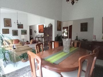 💎 Excelente ubicación y amplitud en Tequisquiapan: ¡Casa de una planta con frutales! 🍋🏠