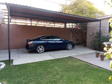 💎 Excelente ubicación y amplitud en Tequisquiapan: ¡Casa de una planta con frutales! 🍋🏠