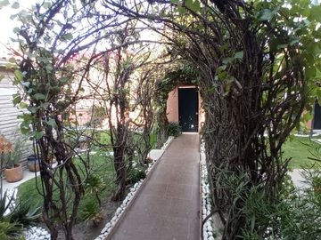 💎 Excelente ubicación y amplitud en Tequisquiapan: ¡Casa de una planta con frutales! 🍋🏠