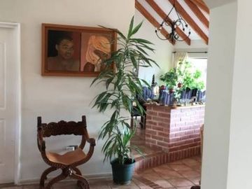 PARCELA EN CONDOMINIO VALLE DEL HUINGANAL CON PRECIOSA CASA PATRONAL