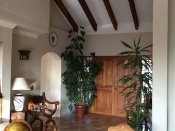 PARCELA EN CONDOMINIO VALLE DEL HUINGANAL CON PRECIOSA CASA PATRONAL