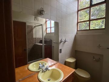 Venta casa Club Los Chillos área 1160 m2
