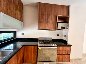 Exclusiva casa con Roof Top y Alberca Privada en Kaybe, Tulum