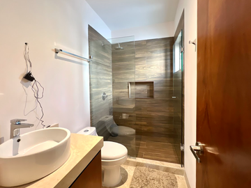 Exclusiva casa con Roof Top y Alberca Privada en Kaybe, Tulum
