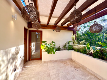 Exclusiva casa con Roof Top y Alberca Privada en Kaybe, Tulum