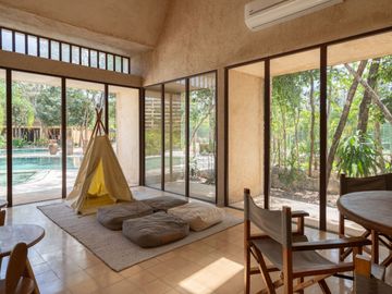 Exclusiva casa con Roof Top y Alberca Privada en Kaybe, Tulum
