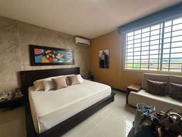 VENTA CASA ESTANCIAS DEL RIO