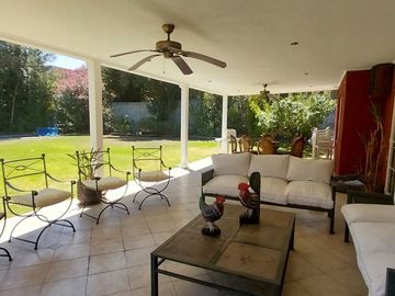 Interior Condominio, Gran Terreno, Full Programa, Colegios