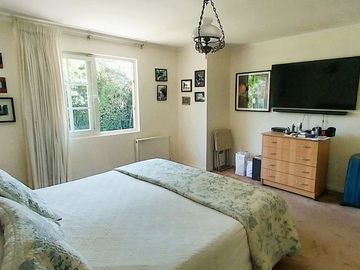 Interior Condominio, Gran Terreno, Full Programa, Colegios