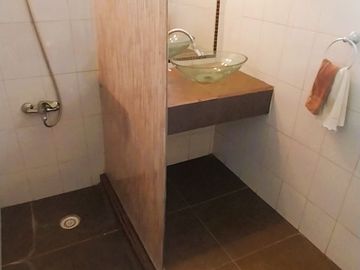 Interior Condominio, Gran Terreno, Full Programa, Colegios
