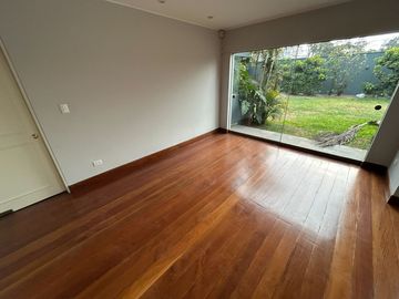 LINDA CASA EN CONDOMINIO, 4 DORMITORIOS, SANTIAGO DE SURCO
