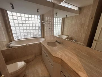 LINDA CASA EN CONDOMINIO, 4 DORMITORIOS, SANTIAGO DE SURCO