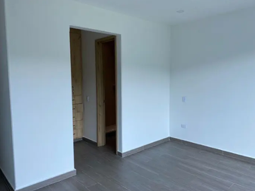 🌴 ¡Vendo apartamento para estrenar en Anapoima! 3 habitaciones – 2 balcones – Vista exterior – Conjunto con piscina 🌴