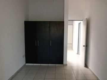 CASA EN VENTA EN FRACCIONAMIENTO MONTE REAL