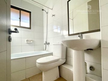 LOS ANDES - VENDE CASA ESQUINA 3D 3B 3E COND. AIRES DE ACONCAGUA