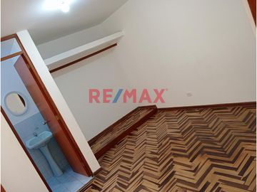 Alquiler En San Juan De Miraflores, 2Do. Piso De Una Casa