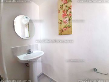 🏡En Venta Casa, Cerca del Aeropuerto  Por 💲1,891,000.💰