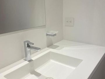 Oportunidad lujoso departamento en venta 124m2C Av. Primero de Mayo