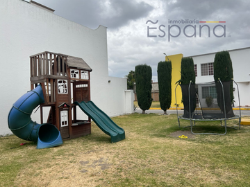 Casa en Venta en Zavaleta, Fraccionamiento Rincón de Zavaleta, Puebla