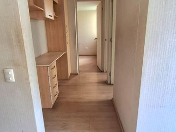 ¡Hermoso Departamento en Venta en Parque Central – 1er Piso con Amplio Patio!