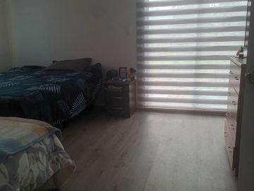 Parcela con casa 5.000/130 m2