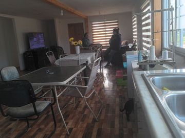 Parcela con casa 5.000/130 m2