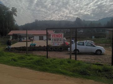 Parcela con casa 5.000/130 m2