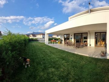 Casa en venta El Polo 4 dorm 3 baños con piscina en Machalí
