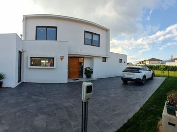 Casa en venta El Polo 4 dorm 3 baños con piscina en Machalí